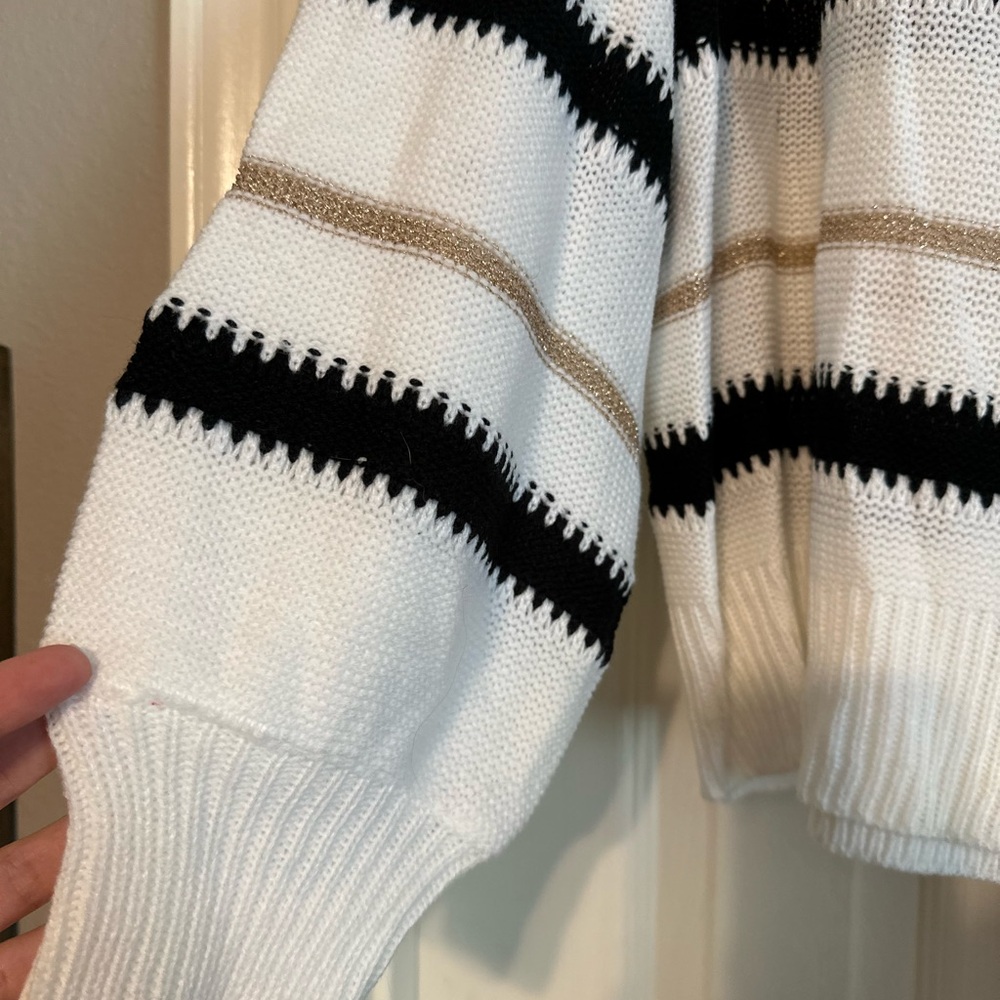 Sweater - Picture 2 of 2